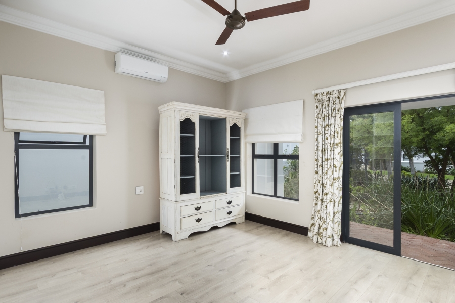 4 Bedroom Property for Sale in Croydon Olive Estate Western Cape